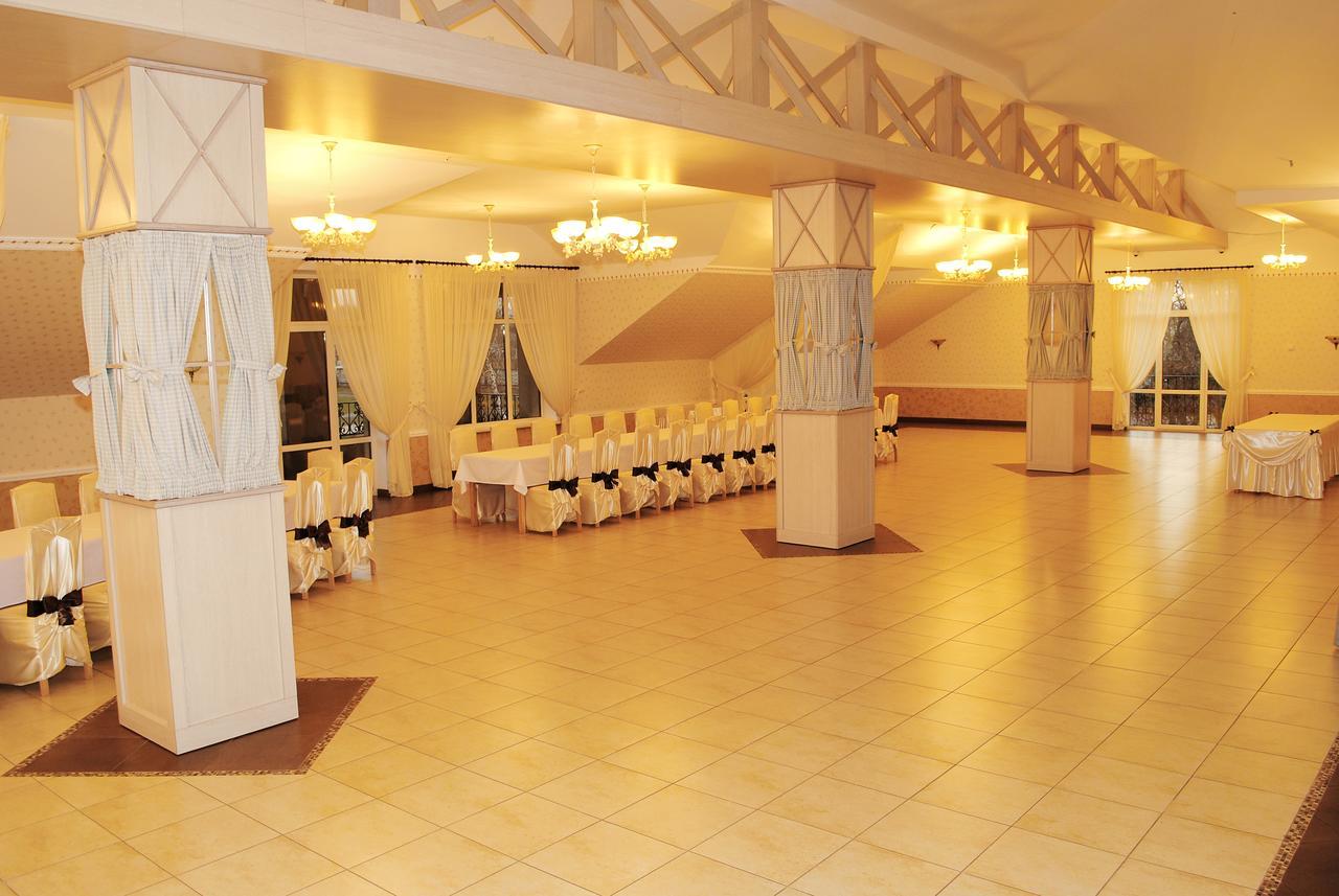 Hotel Restaurant Complex Roman'S Vishenki  Zewnętrze zdjęcie